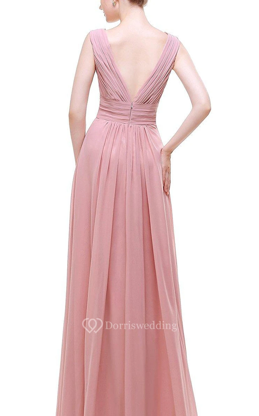 Vestido de gasa rosa con escote imperio, espalda en V y detalles de cuentas, corte en A. view 2