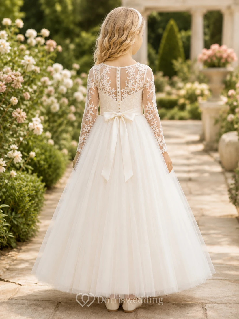 Bodenlanges Tüllkleid mit Spitzenoberteil, A-Linien-Schnitt, kurzen Ärmeln, Rundhalsausschnitt und bodenlangem Rock für Blumenmädchen. view 2