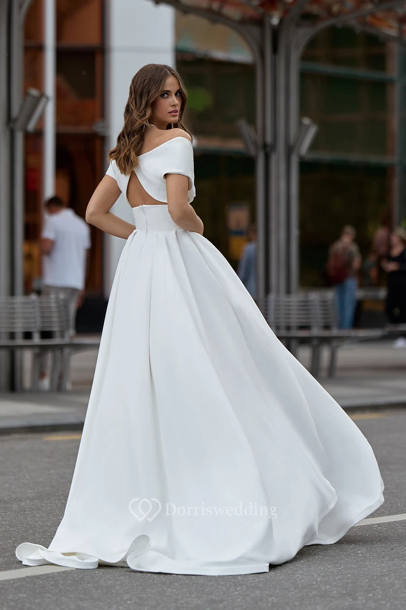 Lässiges Brautkleid mit V-Ausschnitt, Cap-Frontschlitz und Empire-Stil view 2