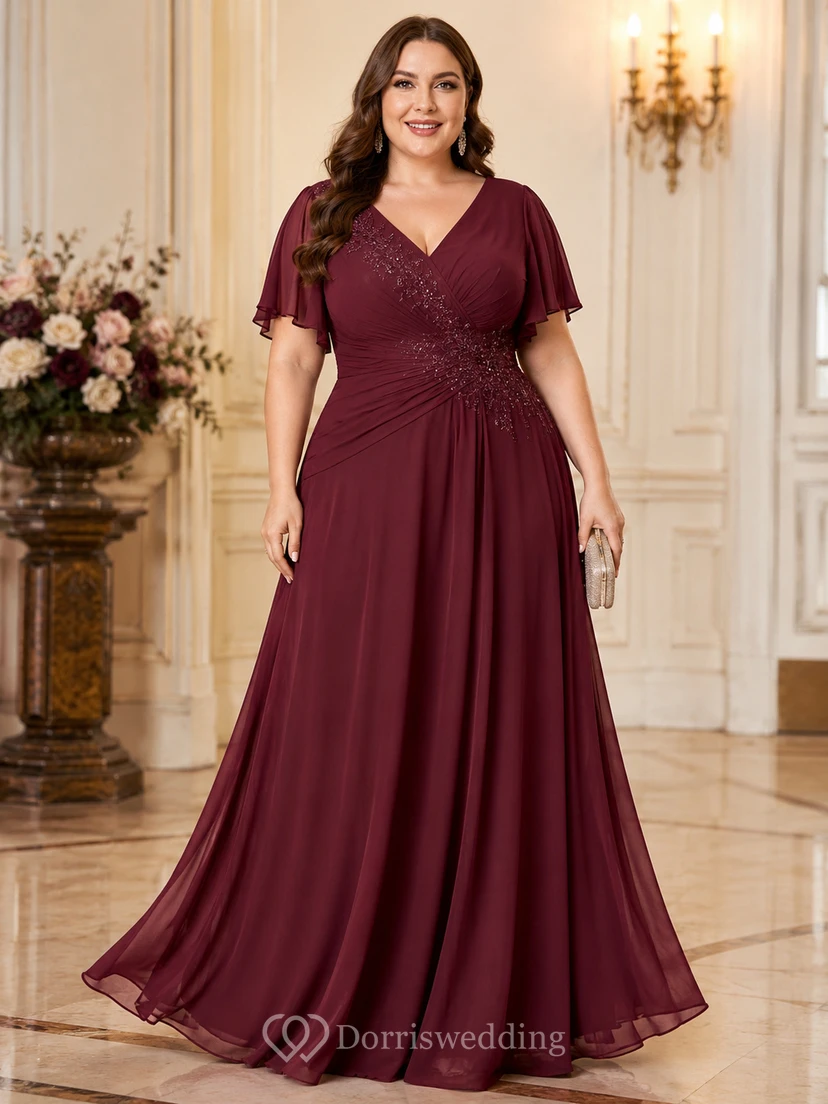 Robe de soirée grande taille en dentelle, coupe trapèze, col en V, manches courtes et fronces en dentelle, longueur au sol