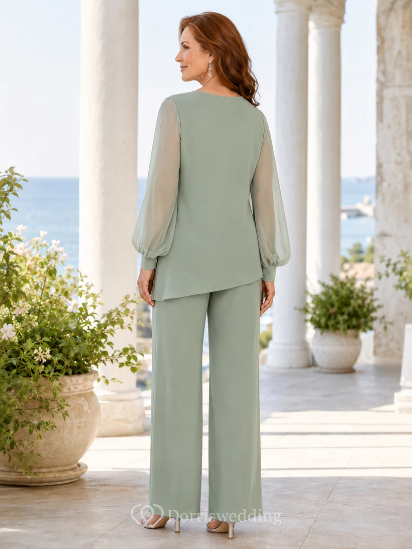 Romantischer, bodenlanger Crêpe-Hosenanzug in Salbeigrün mit weitem Bein, asymmetrischem Rundhalsausschnitt, asymmetrischen Organza-Ballonärmeln und floralen Applikationen für die Mutter der Braut view 2