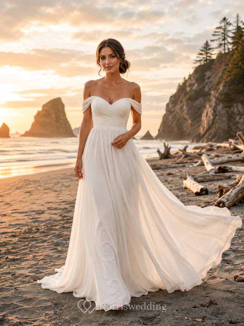 Robe de mariée côtière en mousseline drapée à épaules dénudées et coupe trapèze, avec traîne chapelle