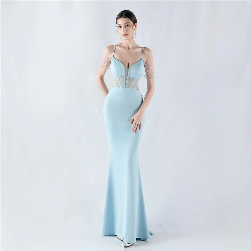 Vestido de noche con cintura de espiga, bordado de diamantes de imitación, ideal para banquetes y presentaciones. view 40