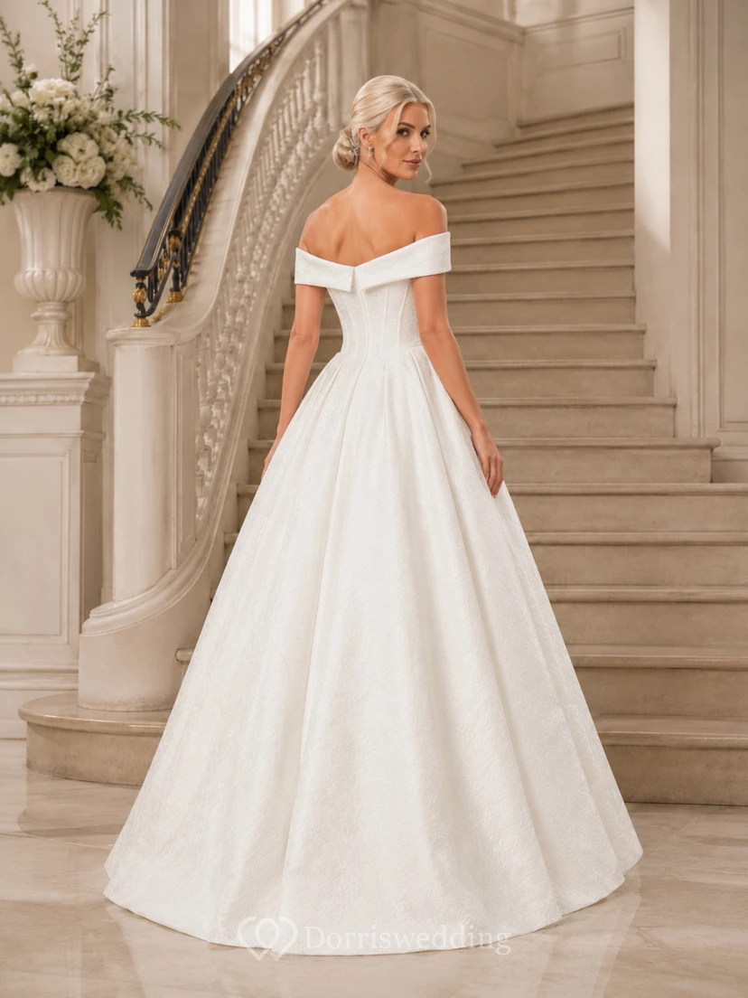 Robe de bal Satin Grandeur longue jusqu'au sol, épaules dénudées, manches courtes, robe de mariée de luxe view 2