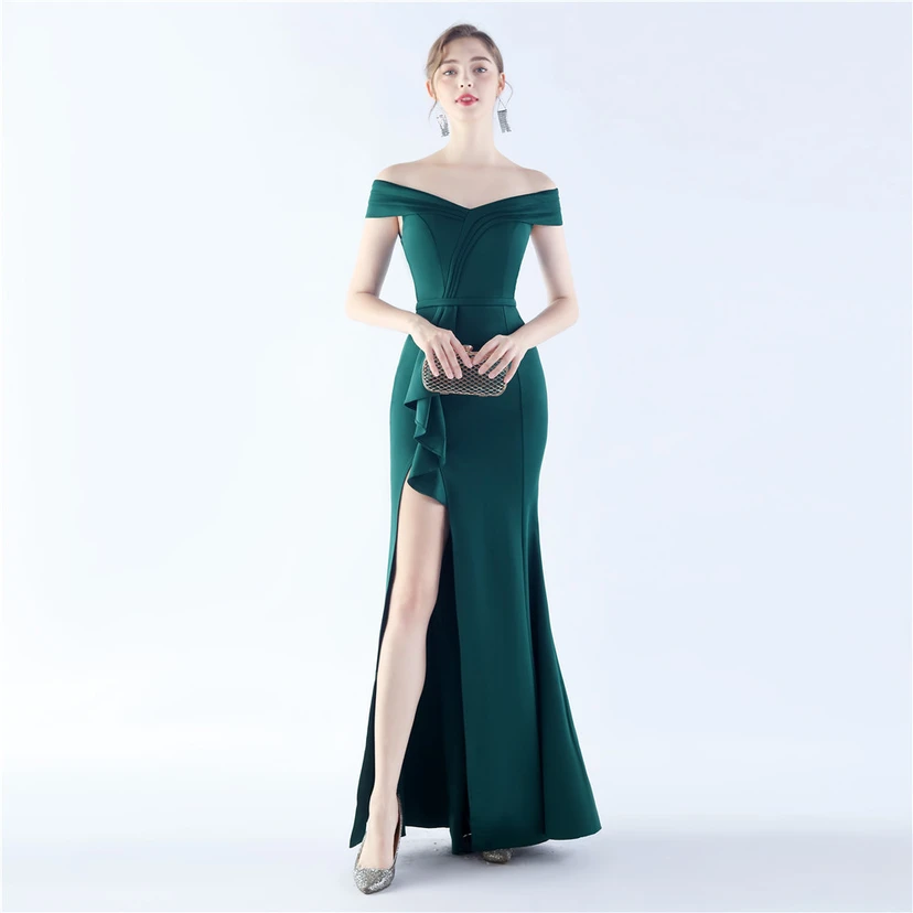 Klassisches langes Abendkleid aus Satin mit One-Shoulder-Ausschnitt view 32