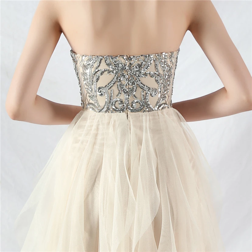 Kleid mit positionierten Blumenperlen und gespleißtem Netzstoff view 16