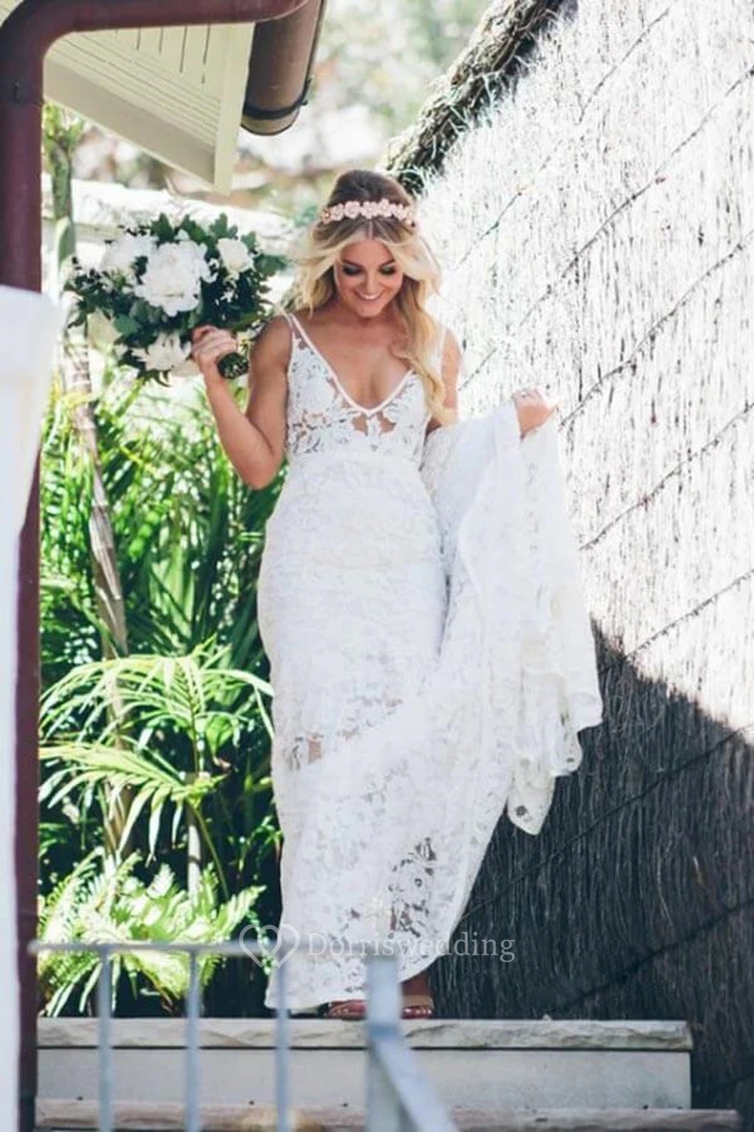 Lace Empire V-neck Sleeveless Elegant Low-v Back Sheath Wedding Dress view 3