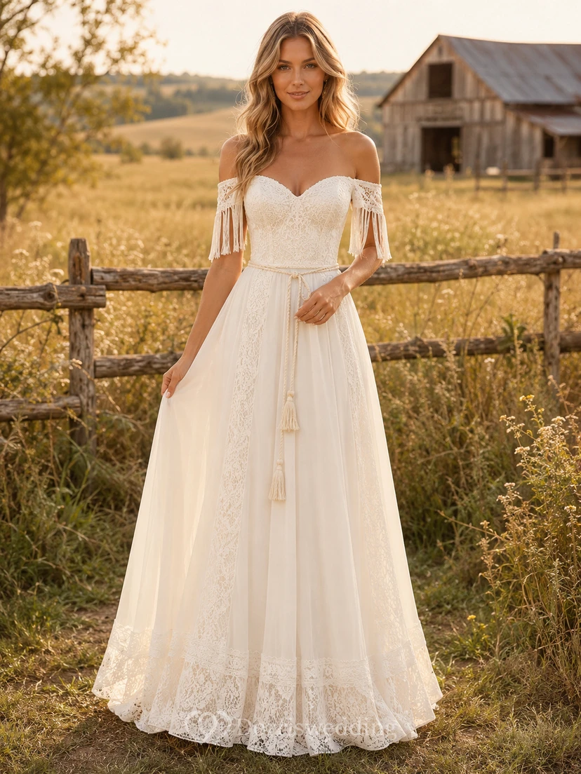 Robe de mariée champêtre en tulle et dentelle, coupe trapèze, bustier cœur, longueur au sol