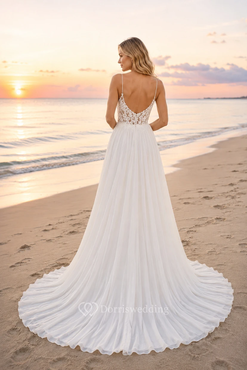 Vestido de novia de corte A con tirantes finos para la playa view 2