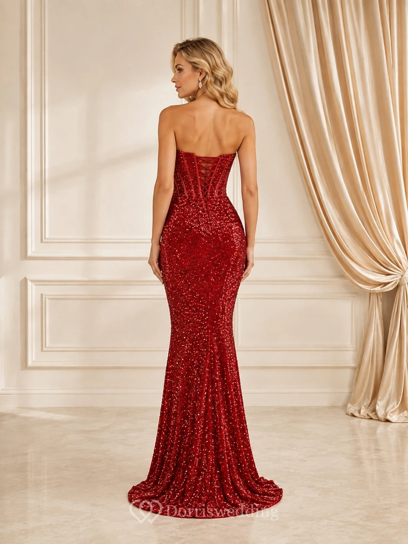 Rotes, paillettenbesetztes, trägerloses Meerjungfrauen-Abendkleid in Bodenlänge mit Herzausschnitt, Schleppe und Schlitz – ein luxuriöses Kleid für den großen Abend view 2