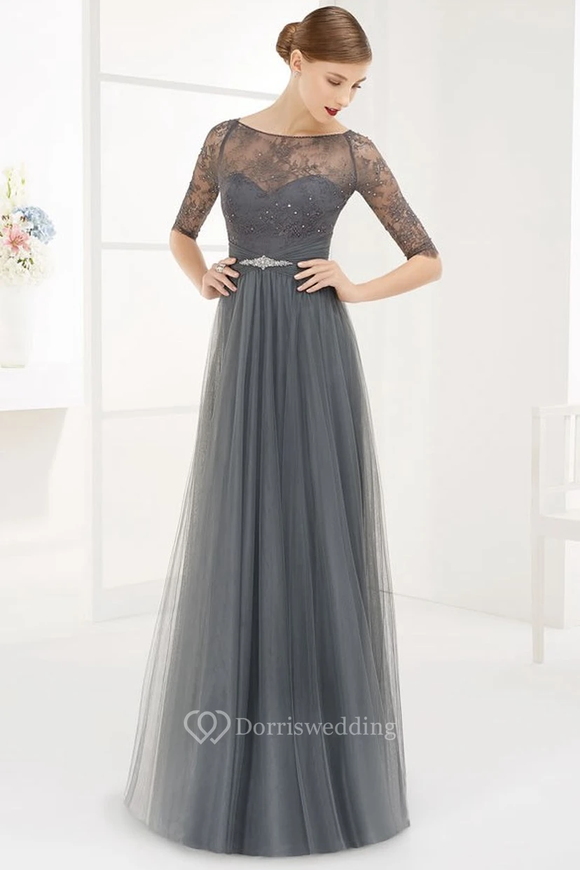 Langes, ärmelloses Tüll-Abendkleid mit U-Boot-Ausschnitt, Spitzenoberteil und Kristallverzierung an der Taille