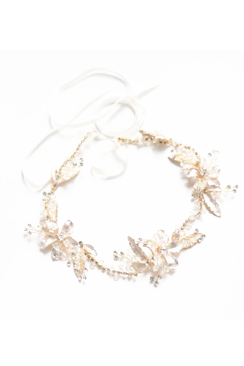 Handgefertigtes, wunderschönes Armband im Western-Stil mit Blumen, Blättern, Ranken, Strasssteinen und Kristallen. view 2