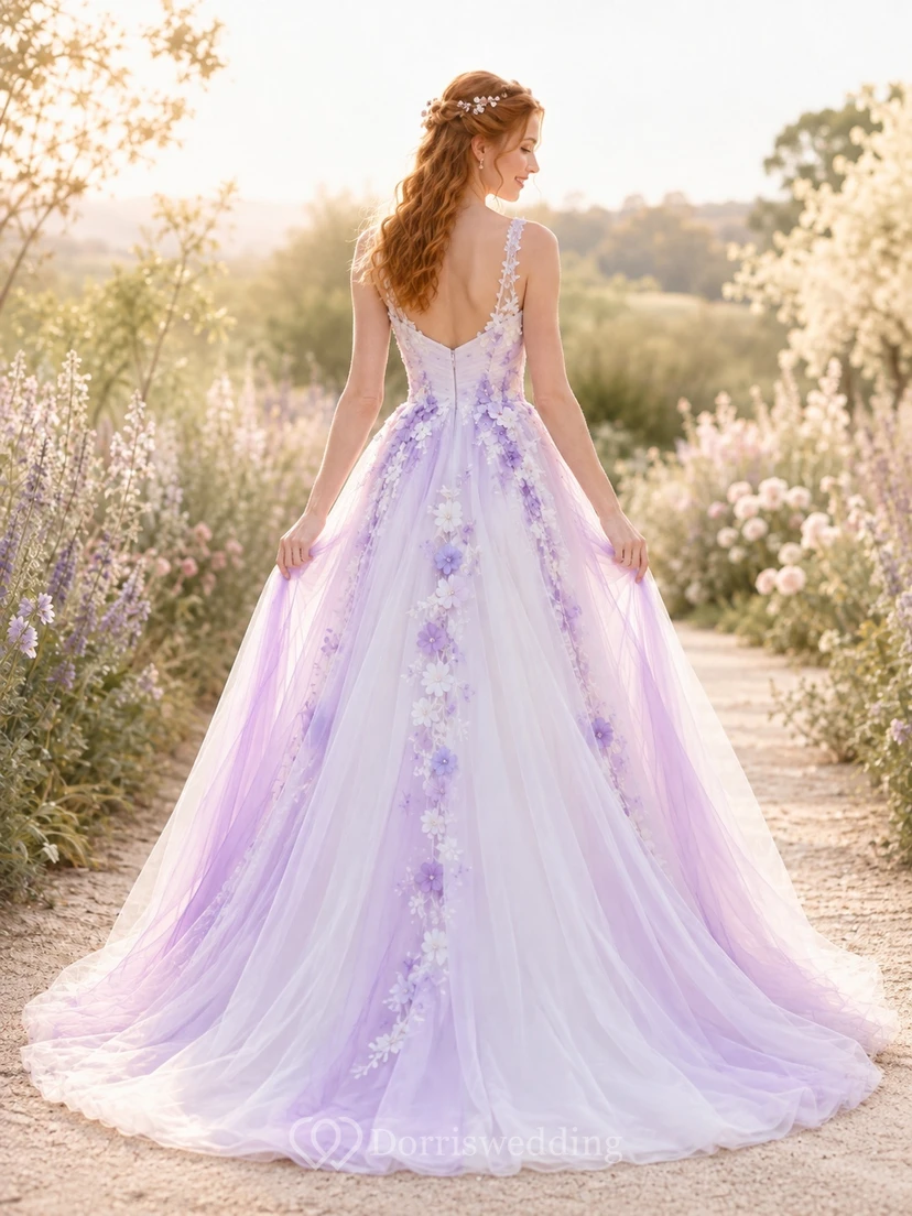 Lavendelfarbenes Ombré-Brautkleid aus Tüll in A-Linie mit Herzausschnitt, Spaghettiträgern und Kapellenschleppe view 2