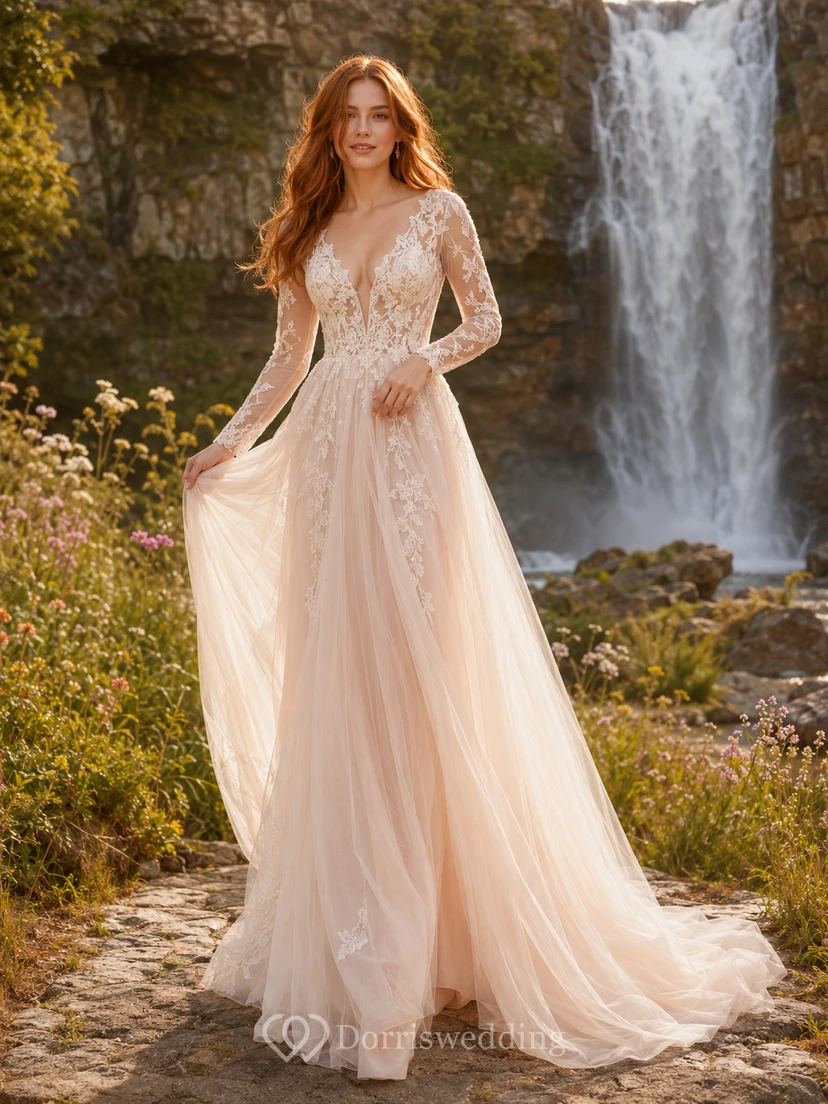 Abendkleid mit tiefem V-Ausschnitt, langen Ärmeln und Wasserfallkante aus Spitze