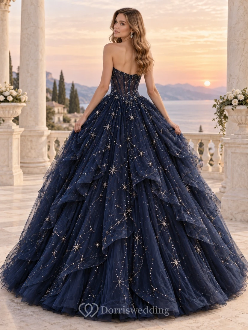 Fairy Navy trägerloses, gestuftes Ballkleid mit Herzausschnitt und Sternenstickerei view 2