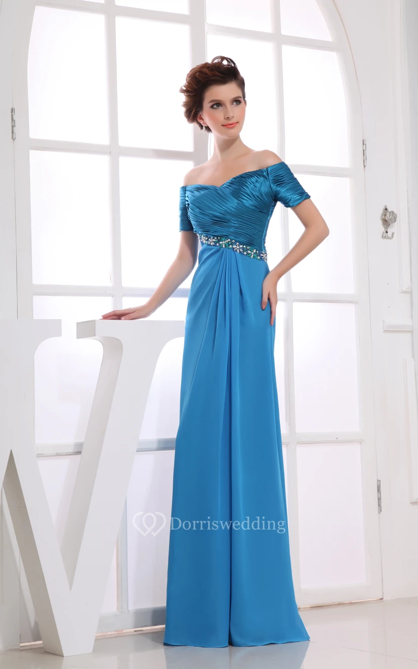 Robe longue raffinée avec fronces et perles view 2