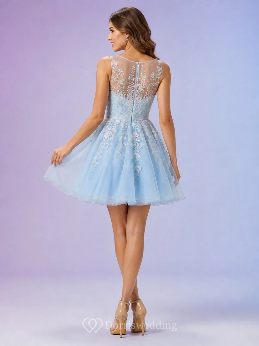 Pastellblaues, besticktes Skater-Abendkleid mit Blumenmuster und Illusionsausschnitt view 2