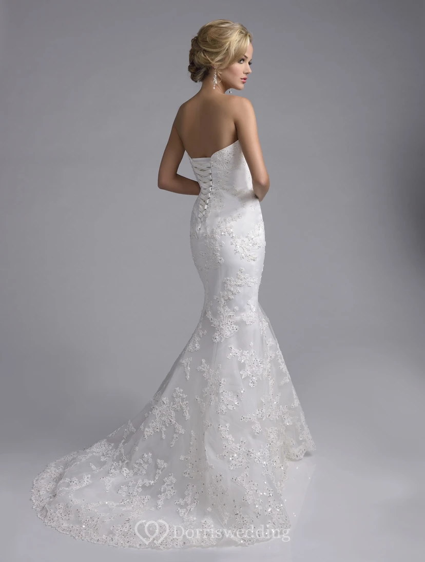 Lace Fit And Flare Lace-Up Back Wedding Dress With Sweetheart Neckline view 3