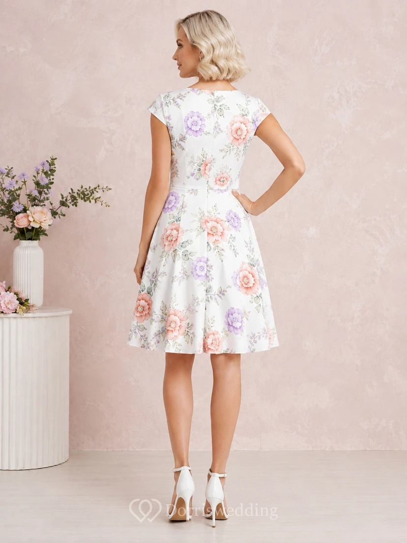 Kurzes weißes Cocktailkleid mit Blumenmuster, U-Boot-Ausschnitt und kurzen Ärmeln in A-Linie view 2