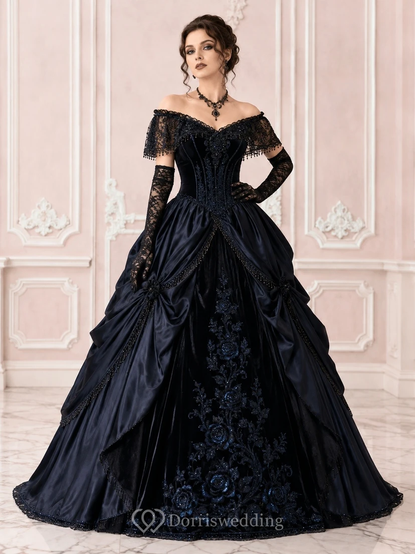 Schwarzes schulterfreies, drapiertes Jacquard-Ballkleid im Gothic-Stil