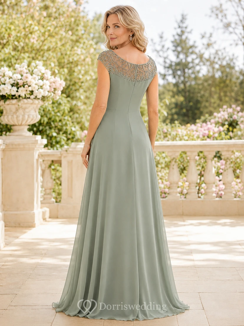Salbeigrünes, luxuriöses, bodenlanges A-Linien-Chiffonkleid für die Mutter der Braut mit perlenbesetztem Illusionsausschnitt, ärmellosem Oberteil mit U-Boot-Ausschnitt und seitlichem Wasserfallsaum view 2