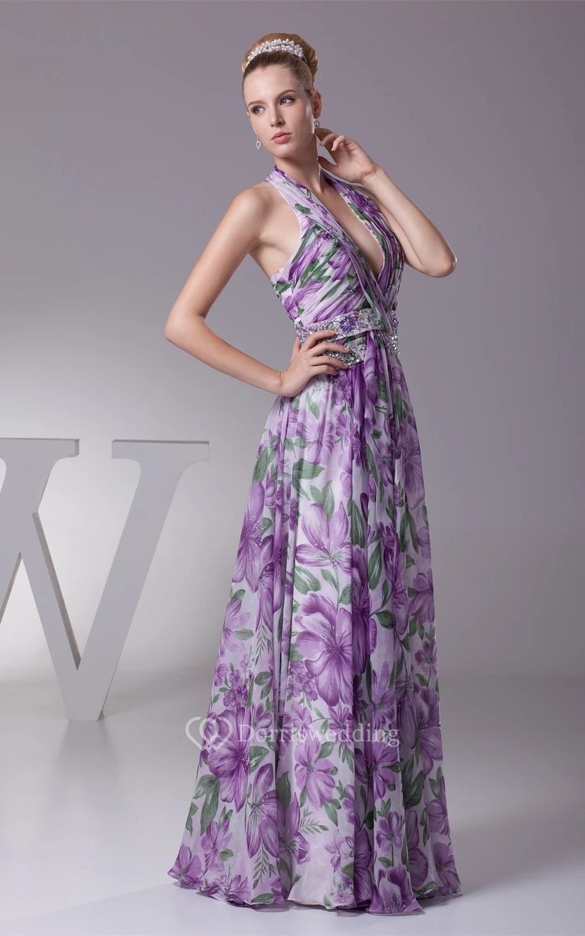 Robe longue plissée sans manches à décolleté plongeant, taille ornée de bijoux et dos nu view 4