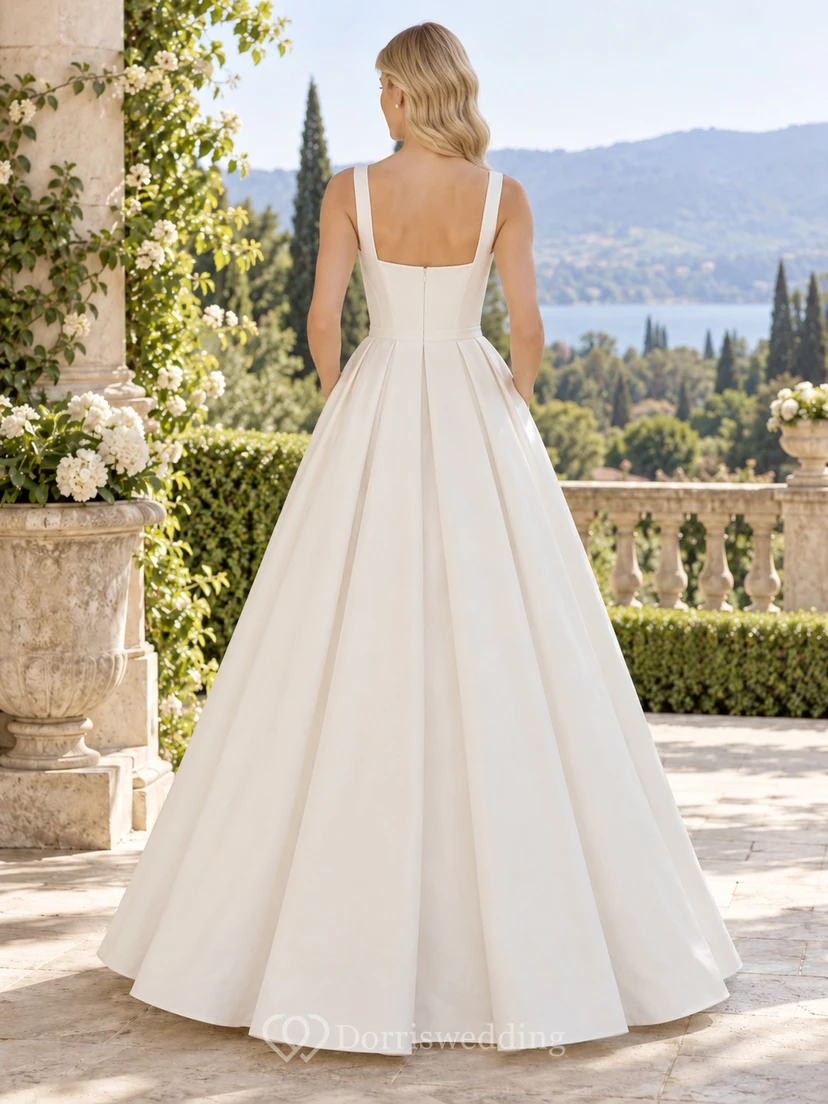 Vestido de novia sencillo de corte A, escote corazón, tirantes anchos, sin mangas, plisado, de popelina tejida. view 2