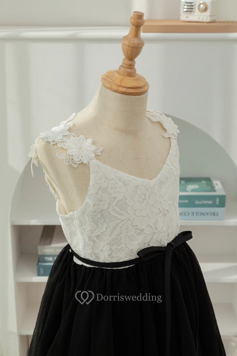Lace Black and White Short A-line Tulle Flowergirl Dress view 6
