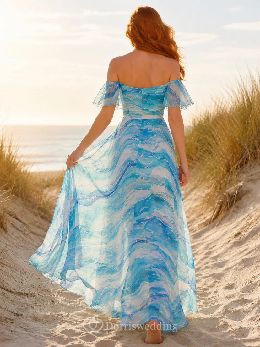 Vestido largo de playa con estampado de olas marinas y hombros descubiertos view 2