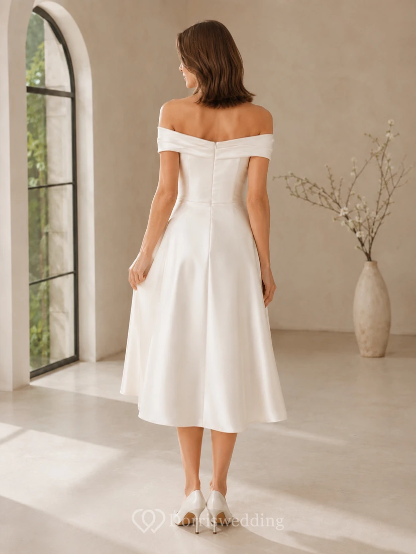 Modernes standesamtliches Brautkleid aus Satin in A-Linie, schulterfrei, wadenlang view 2