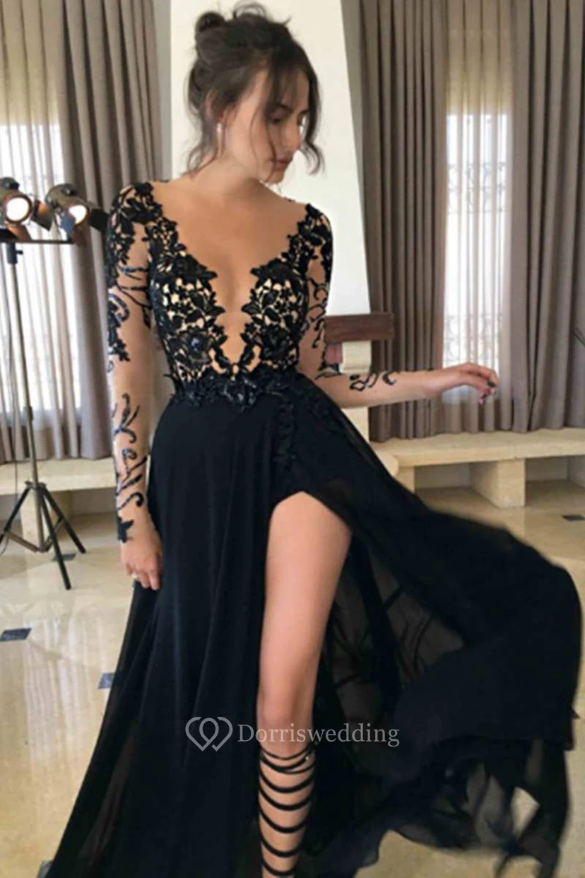Vestido de gasa de corte A con escote en V profundo y mangas ilusión, con forro interior.