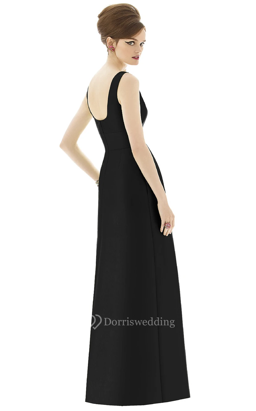 Sex Sleeveless Floor-length Satin Dress With Keyhole Back and Notched Neckline view 4