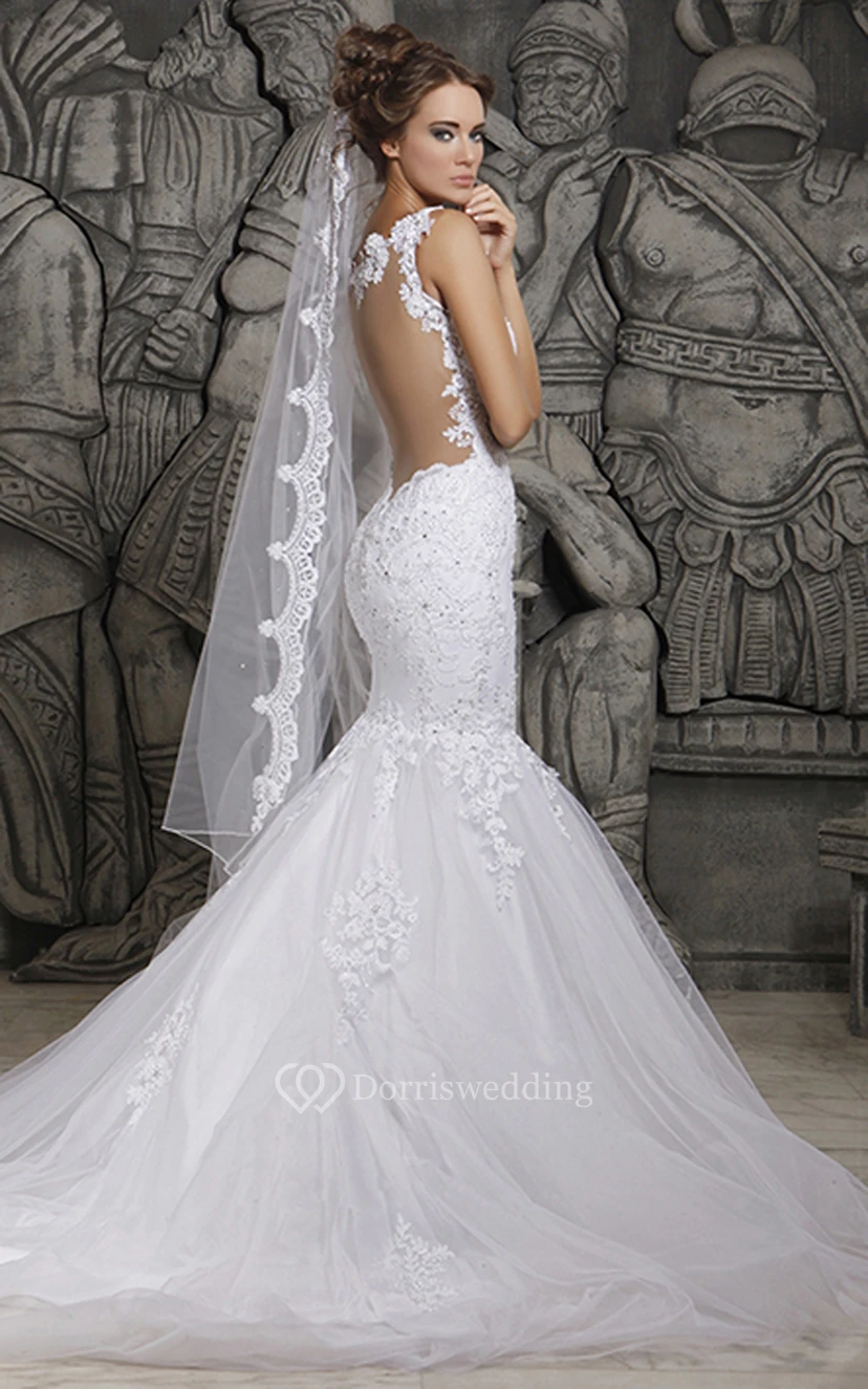 Magnificent Lace and Tulle Mermaid Bride Dress with Wedding Veil view 5