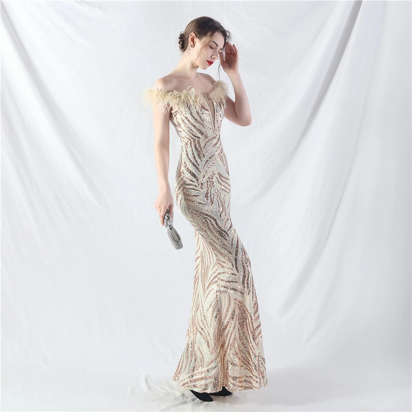 Robe de soirée haut de gamme à sequins, ornée d'un gilet à taille en arêtes de poisson et de plumes d'autruche. view 4