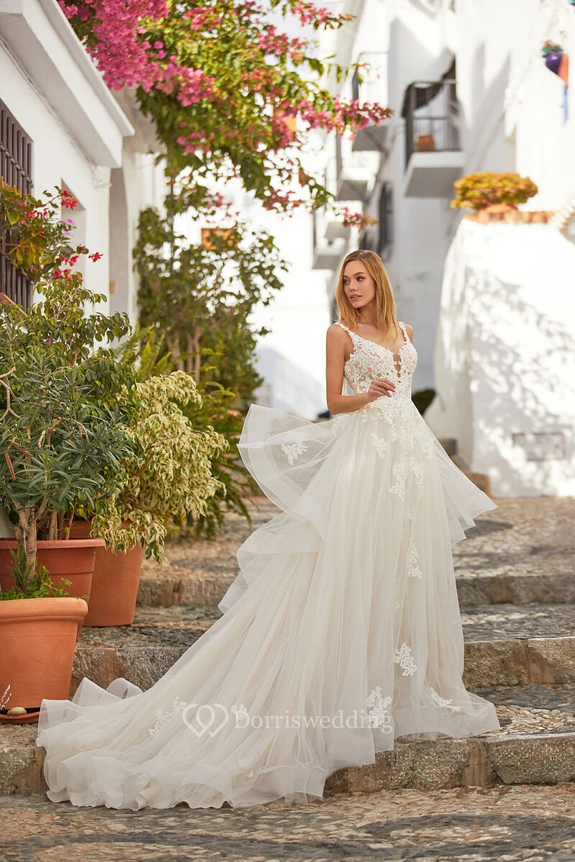 Flowy Sleeveless Lace Empire A-line Tulle Ruffled Wedding Dress view 3