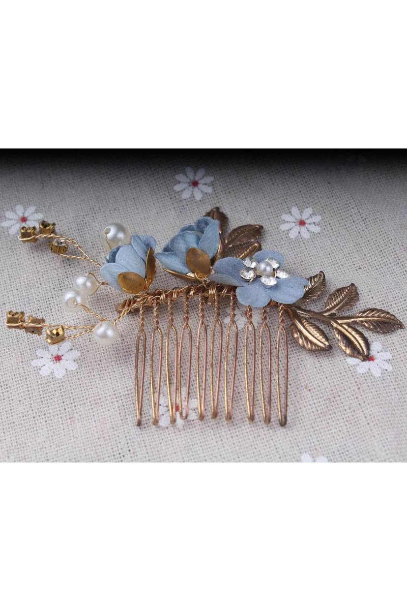 Elegant Vintage Floral Golden Hair Pin view 4