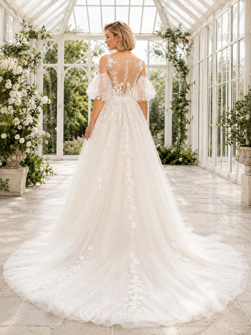 Robe de mariée bateau à manches courtes en dentelle florale, coupe trapèze, traîne chapelle de luxe view 2