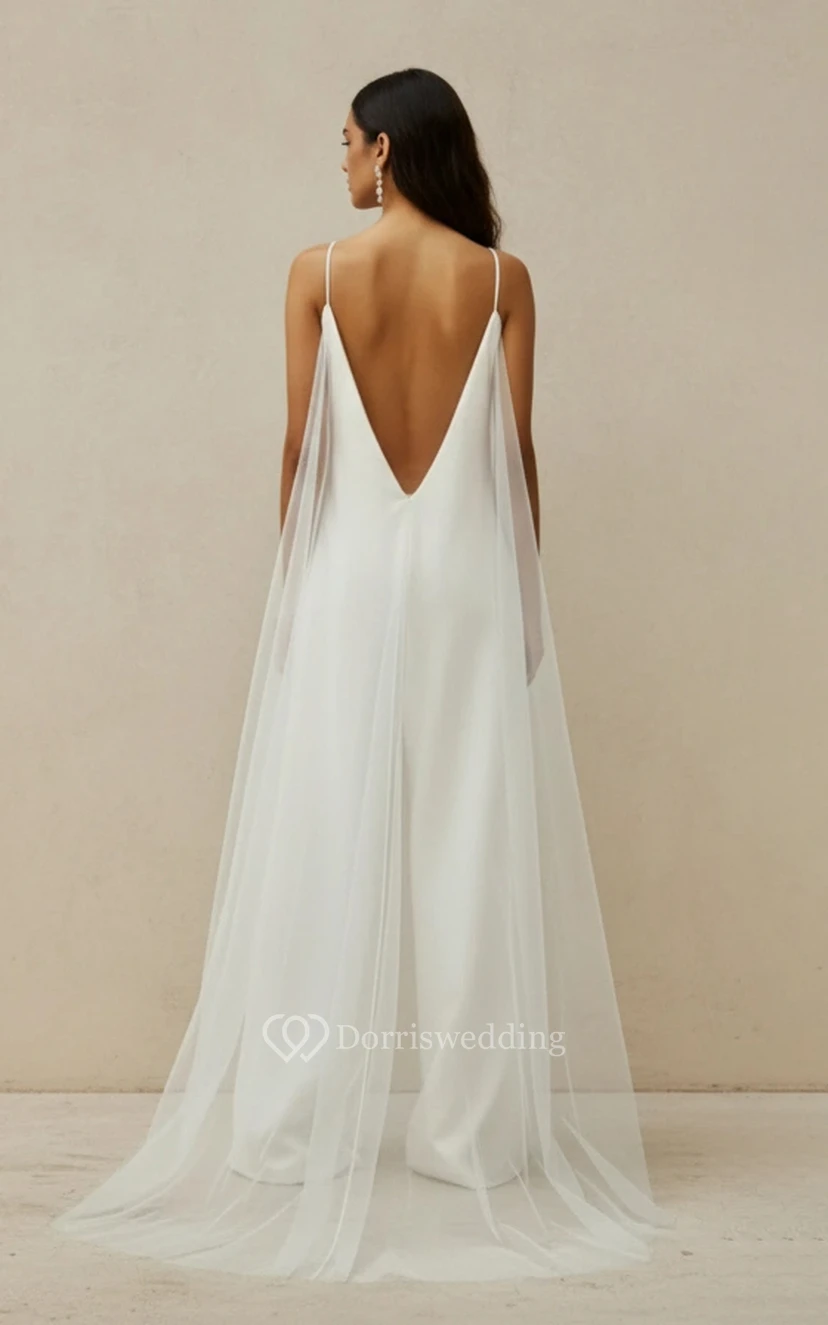 Hochzeitsjumpsuit mit V-Ausschnitt, Tüllcape und weitem Bein view 2