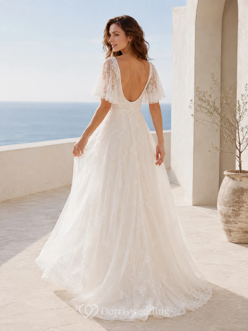 Robe de mariée bohème à col carré, manches courtes en dentelle, coupe trapèze et longueur au sol view 2