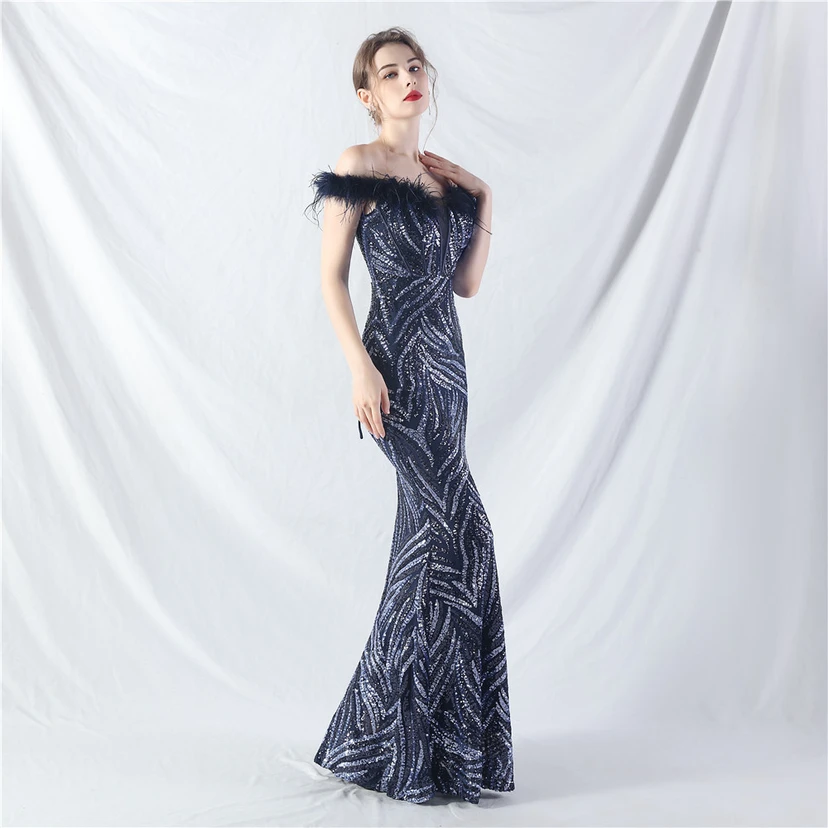 Robe de soirée haut de gamme à sequins, ornée d'un gilet à taille en arêtes de poisson et de plumes d'autruche. view 11