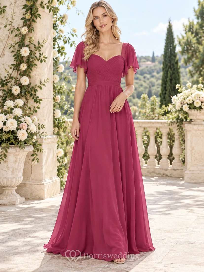 Einfaches himbeerfarbenes A-Linien-Brautjungfernkleid aus Chiffon mit herzförmigem Dekolleté, flatternden Ärmeln und Raffungen, bodenlang