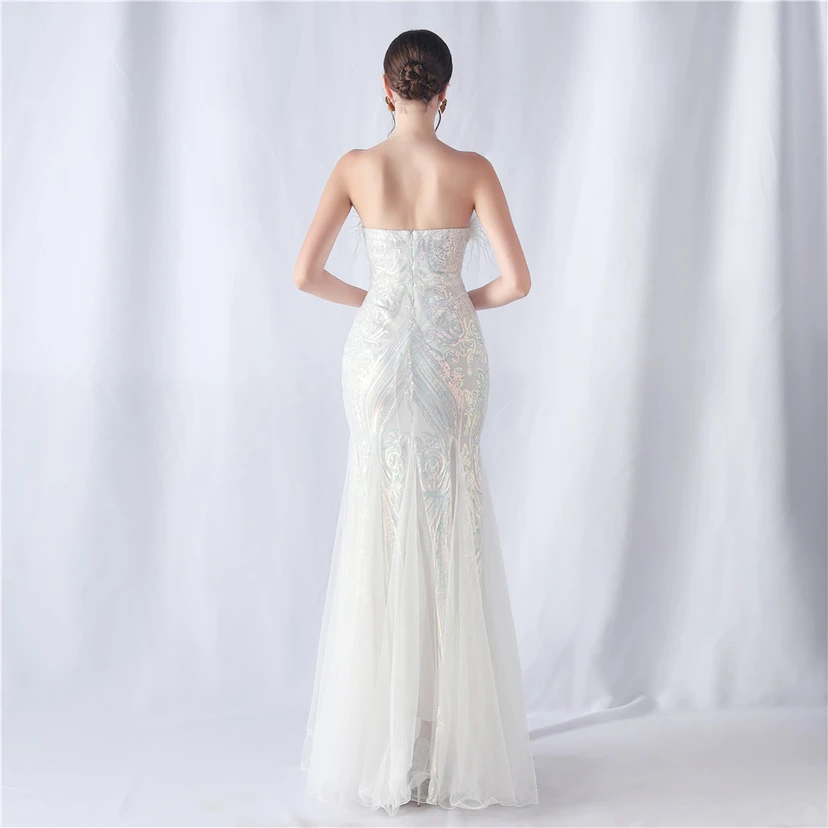 Vestido de noche de malla con lentejuelas y top palabra de honor con estampado de plumas de avestruz y flores para bodas y reuniones. view 41