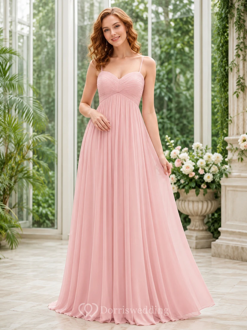 Robe de soirée longue empire en mousseline rose poudré sans bretelles