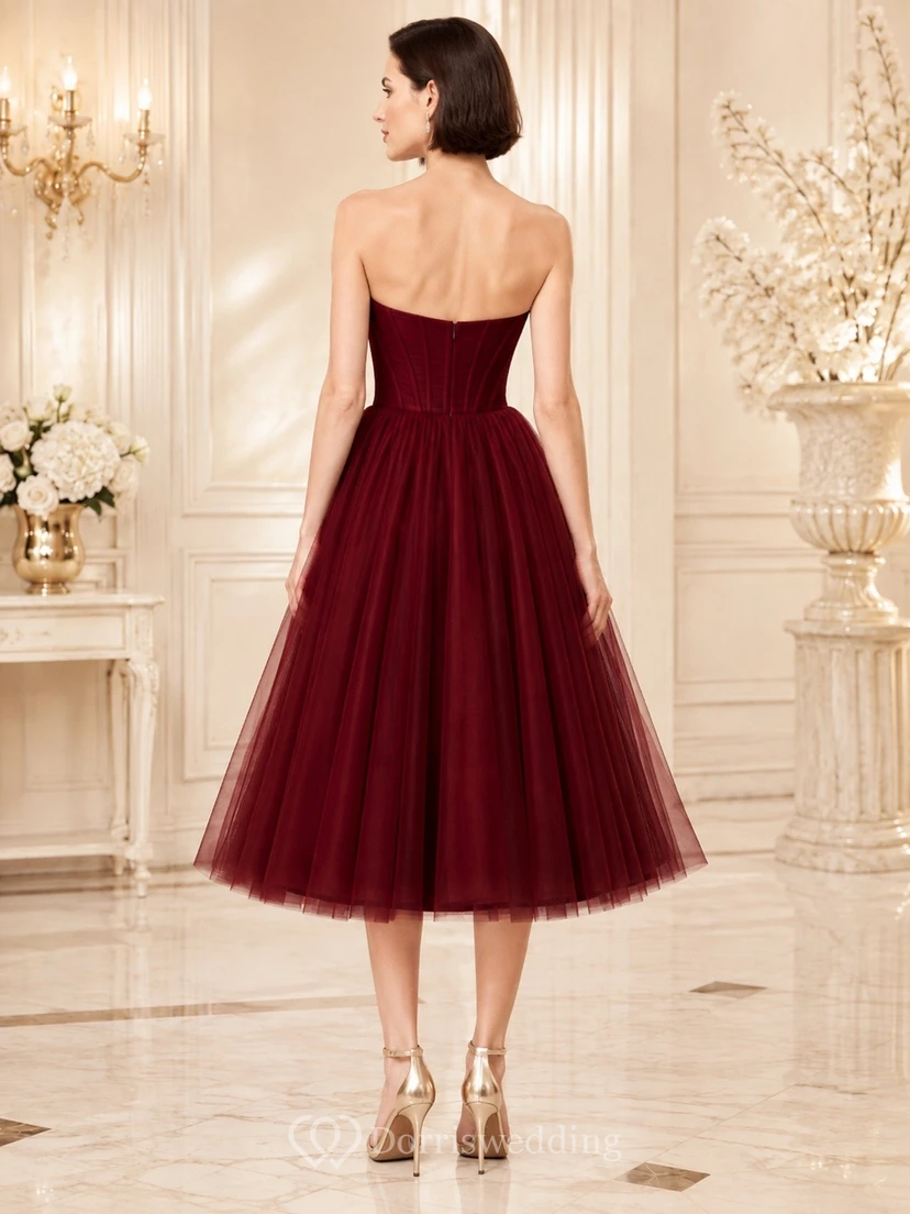 Burgunderfarbenes, ärmelloses Cocktailkleid aus Satin mit Herzausschnitt und A-Linien-Schnitt in Teelänge view 2