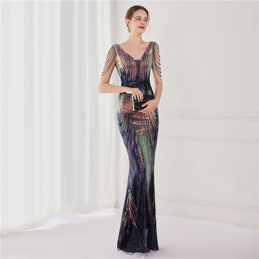 Vestido largo de lentejuelas con cola de pez, ideal para eventos, banquetes, eventos de celebridades y eventos de moda. Vestido de noche con etiqueta para modelos de automóviles. view 31