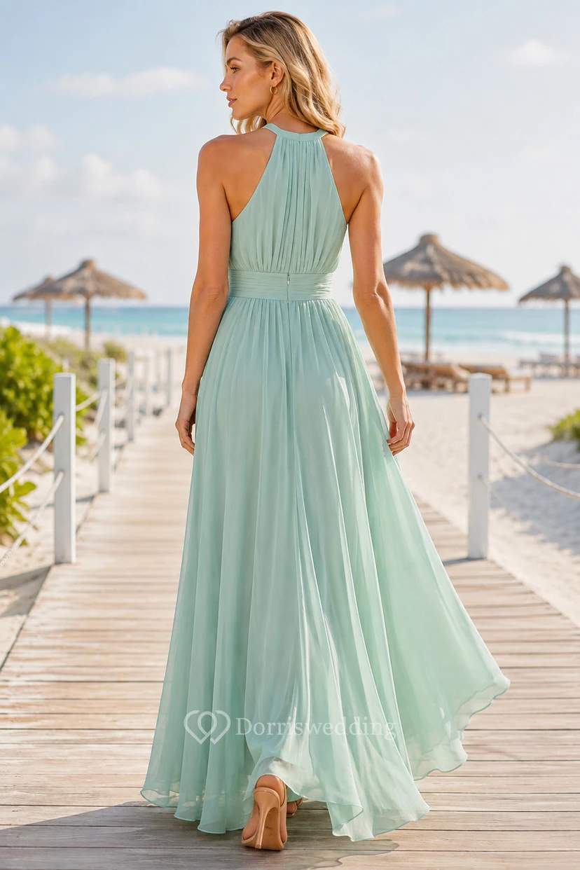 Abendkleid aus mintgrünem Chiffon, A-Linie, Neckholder, ärmellos mit Schlitz, bodenlang view 2