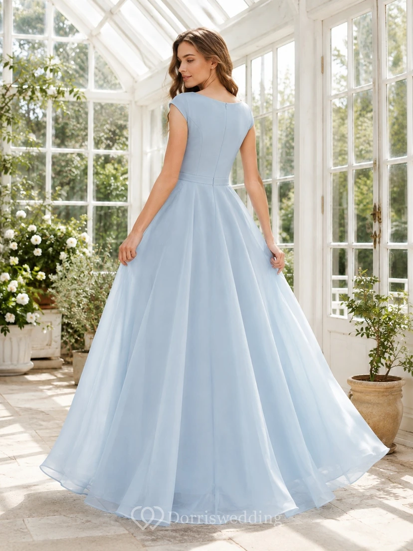 Vestido de noche de corte A con escote en V y mangas cortas de tul azul cielo view 2