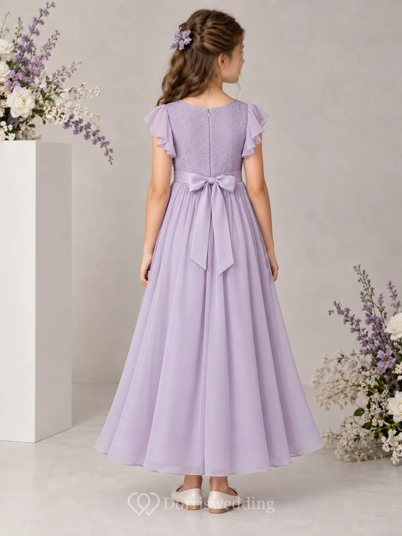 Vestido de niña de flores de gasa color lavanda, corte en A, mangas con volantes, largo hasta los tobillos, fruncido y lazo en la espalda. view 2