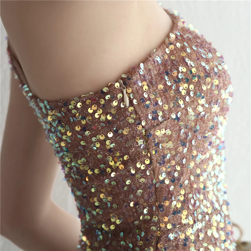 Handgefertigter Paillettenrock mit One-Shoulder-Schnitt, elegant für festliche Anlässe und Galas, mit Schlitz und Meerjungfrauenschnitt. view 41