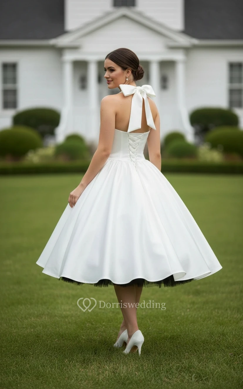 Retro-Brautkleid aus Satin mit Neckholder view 2